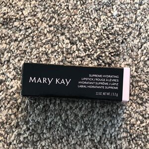 Mary Kay Supreme Hydrating Lipstick - Elegant Pink